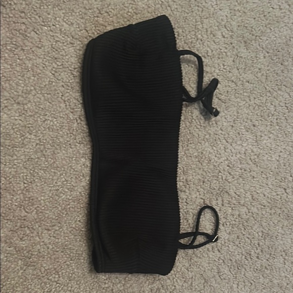 Hollister Black Swim Top - Picture 1 of 3